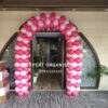 Balloon Arch at Entrance for simple balloon decorations in hotel near me